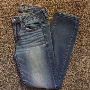 [ American Eagle ] Size 4 Short Skinny jeans